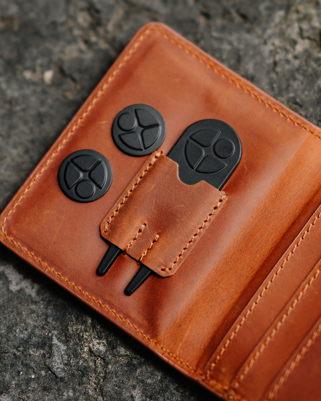 THE FAIRWAY WALLET