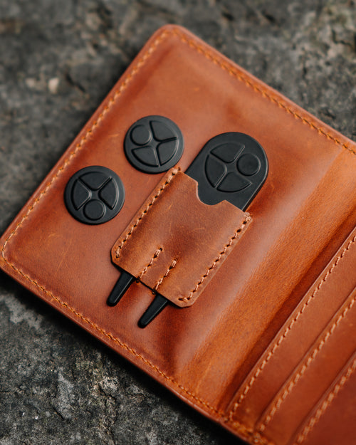 THE FAIRWAY WALLET